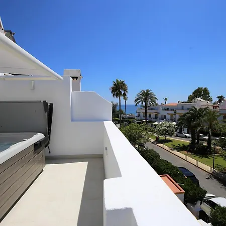 Casa Luna By Finest