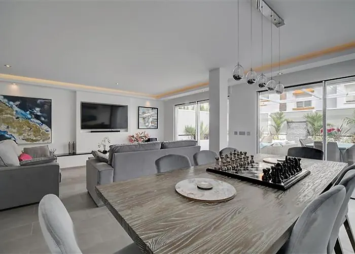 Casa Luna By Finest Hébergement de vacances Marbellac